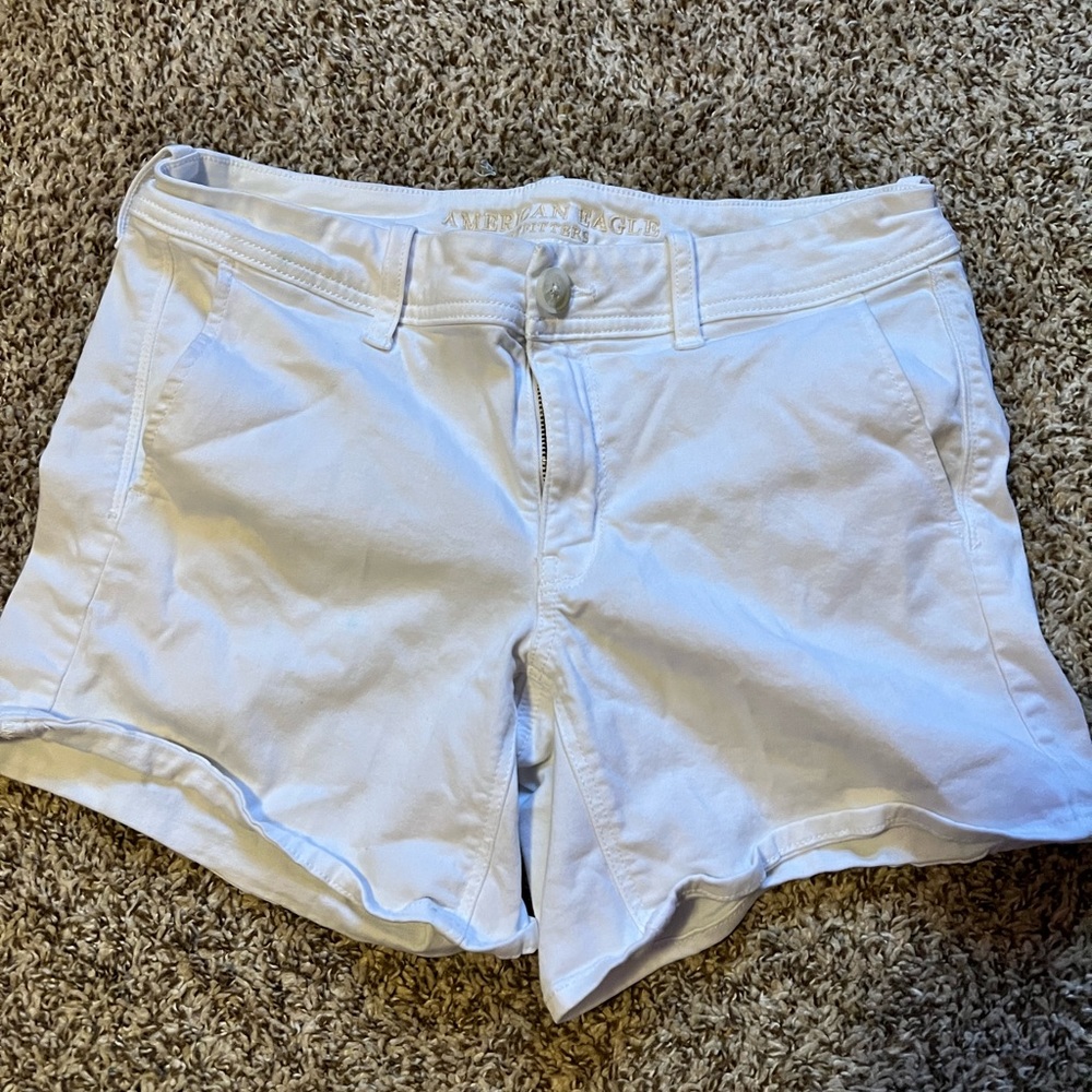 White American eagle shorts